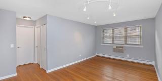 5950 North Kenmore Avenue 5950 North Kenmore Avenue Gallery 1