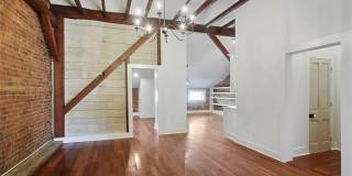 612 JULIA Street Gallery 4