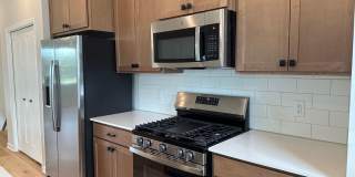 Rare Rogers 3 bed brand new town house for lease!!! Rare Rogers 3 bed brand new town house for lease!!! Gallery 9