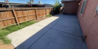 2400 S 15th Street Gallery 13