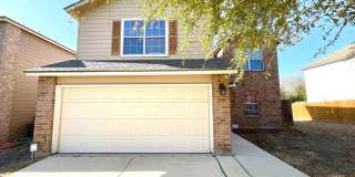 Spacious Leon Valley Gem – 4 Bedrooms, Fenced Backyard  Prime Location! Gallery 1