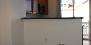 Beautiful 3 BR/3 1/2 BA Townhouse in Stonegate!! Gallery 25