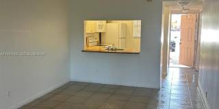 10425 NW 8th St Gallery 1