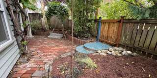 3Bd/3.25Ba Seattle Townhome Gallery 1