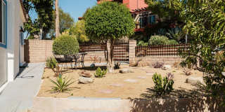 4879 Hartwick St Gallery 3