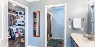 301 Cypress Street Gallery 17