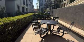 2 Bedroom, 2.5 Bath Tri-level townhouse in Signal Hill Gallery 45