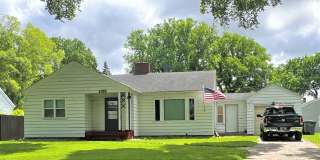 1315 5th Ave S Gallery 1