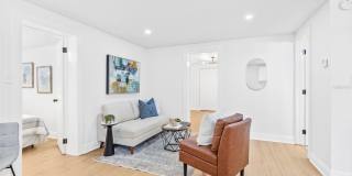 Charming 2BR House in Tampa Gallery 1