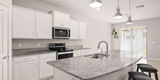 18929 BIRCHWOOD GROVES Drive Gallery 24