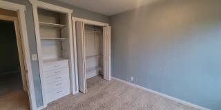 348 W Colorado St Gallery 10