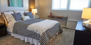 Mansion House Gallery 8