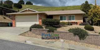 House With Paved Side Yard and Spacious Backyard in Pinole Now Available!! Gallery 26