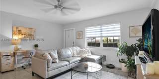 2701 Middle River Dr Gallery 8