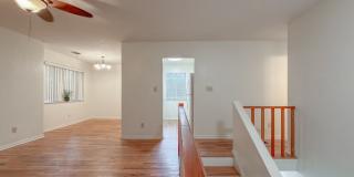 CHARMING NW 3/2 w/ Den, 2 Car Garage, Deck, Fenced Yard, & Wood Floors! $1695/month Avail NOW! Gallery 5