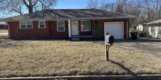 400 West Madison Ave Gallery 1