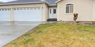 Triple Car Garage  New Interior Paint Gallery 1