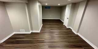 387 E. Royal Forest Blvd Gallery 21
