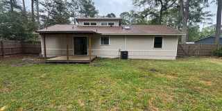 Newly renovated, WOW this will rent quick! Gallery 26