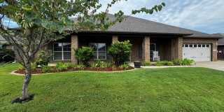 2532 Southwest Oxmoor Boulevard Gallery 1