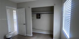 114 SW 67th Ter Gallery 3