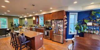907 Webster St, NW #3 Gallery 7