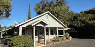 3 Bedroom 1 Bath House! Gallery 26