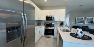 680 SE 13th Ct Gallery 10