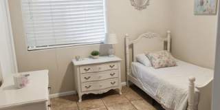 13715 El Rio Lane Gallery 8