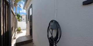 2108 N Pass Avenue Gallery 27