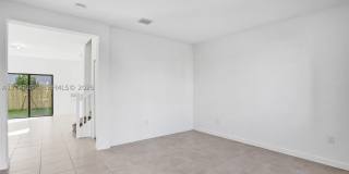 2542 SE 29th St Gallery 6