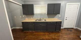 South Fountain Square 2 Bed 1.5 Bath Gallery 17