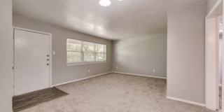 London Square Apartments Gallery 19