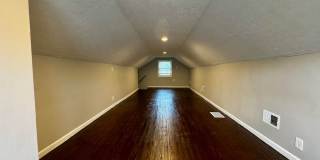 610 Colorado - 3bed/1bath house, garage & basement! Gallery 11