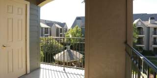 Large Fully Furnished Corporate Unit 1 Bed 1 Bath * Washer/Dryer Included Gallery 25