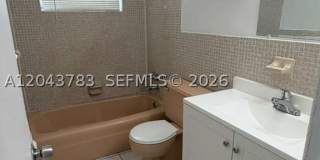 5425 NW 16th Ct Gallery 14