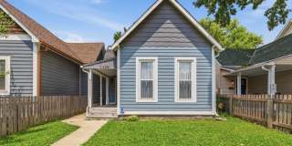 1330 Lexington Avenue Gallery 1