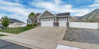 15 South 900th East Gallery 26