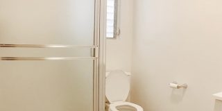 Large Studio with a full kitchen and Bath One Parking space included Gallery 6