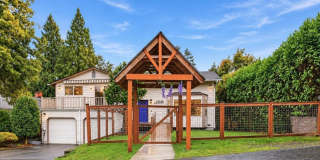 4Bd/3Ba Seattle Home Gallery 1