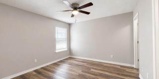 697 FERGUSON Drive Gallery 13