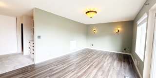 924 Shorewood Drive - B-16B-16 Gallery 8
