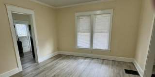 Mid-September availability - 2 Bedroom House near Sunset Park Gallery 7