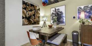 758 N Larrabee Street Gallery 9