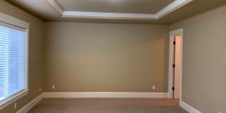 COMING SOON! GORGEOUS Townhome...  LOCATION , LOCATION near Peace Health Hospital Gallery 17