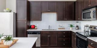 5351 Burnet Rd Gallery 8