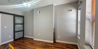 Stylish 2 Bedroom with Spa Bath, Hardwood Floors and Parking Gallery 16