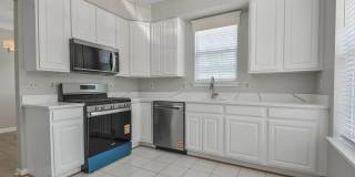 20901 Cedarpost Square Gallery 8