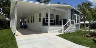 7000 20th Street Gallery 1