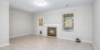 45527 GRAND CENTRAL Square Gallery 2